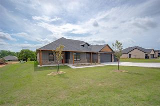 1431 County Street 2977, Blanchard, OK 73010