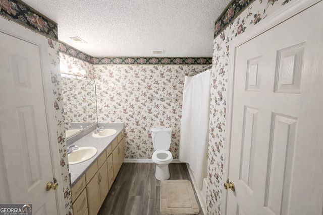 3877 Stratford Circle, Valdosta, GA 31605