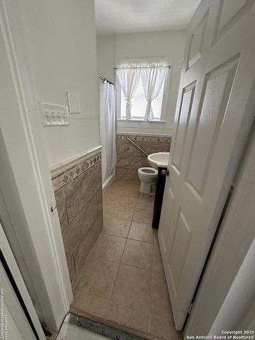 311 E ASHBY PL, San Antonio, TX 78212