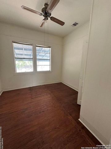 311 E ASHBY PL, San Antonio, TX 78212