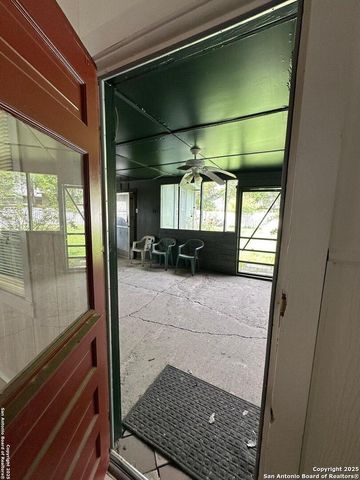 311 E ASHBY PL, San Antonio, TX 78212