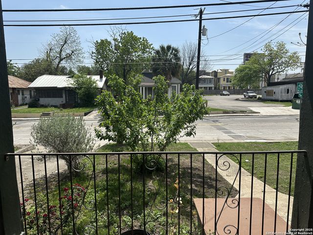 311 E ASHBY PL, San Antonio, TX 78212