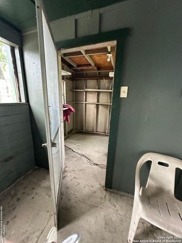 311 E ASHBY PL, San Antonio, TX 78212