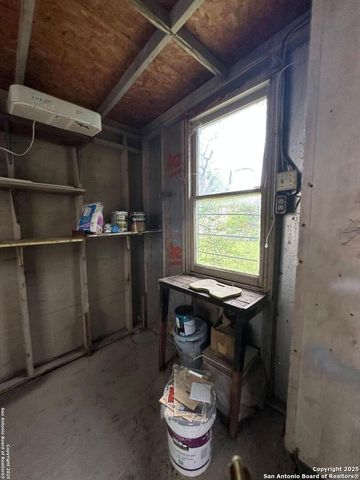 311 E ASHBY PL, San Antonio, TX 78212