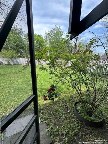 311 E ASHBY PL, San Antonio, TX 78212