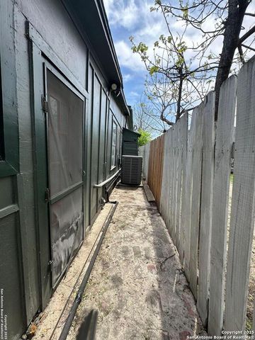 311 E ASHBY PL, San Antonio, TX 78212