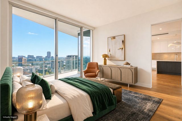 3130 N Harwood Street 2305, Dallas, TX 75201