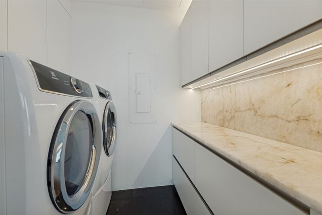 3130 N Harwood Street 2305, Dallas, TX 75201