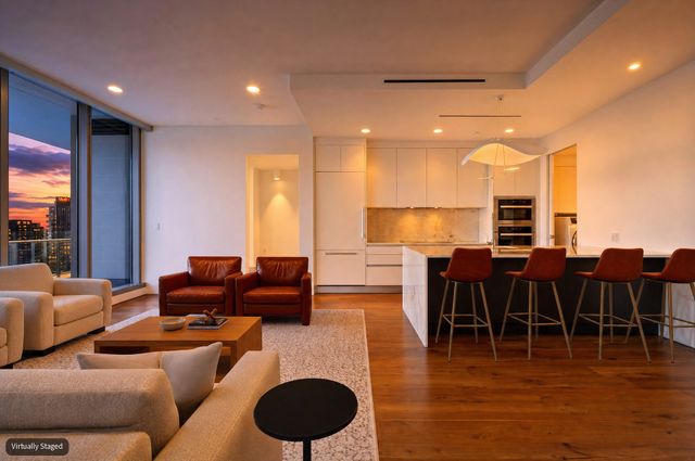 3130 N Harwood Street 2305, Dallas, TX 75201