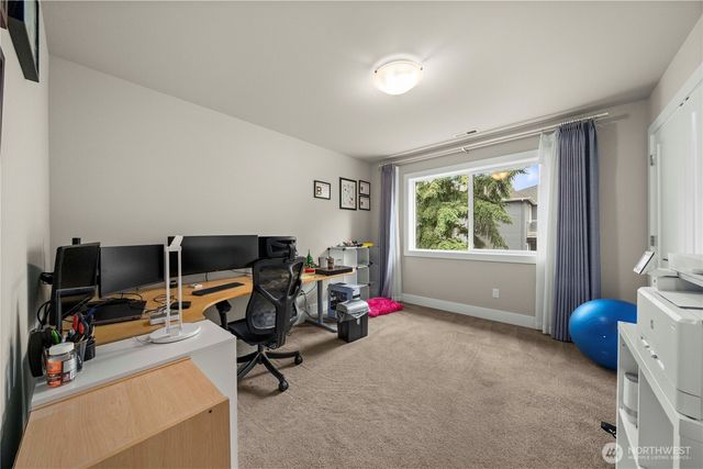 10351 SE 8th Street, Bellevue, WA 98004