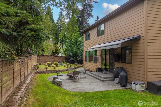 10351 SE 8th Street, Bellevue, WA 98004