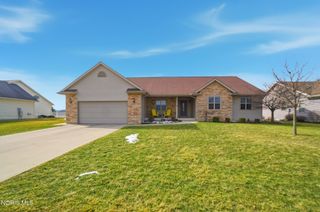 10692 Cherokee Drive, Findlay, OH 45840