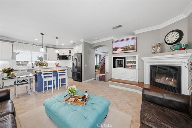 28347 Lobelia Lane, Valencia, CA 91354