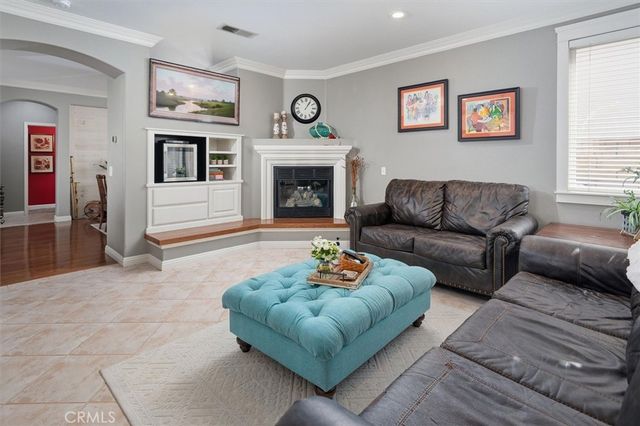 28347 Lobelia Lane, Valencia, CA 91354