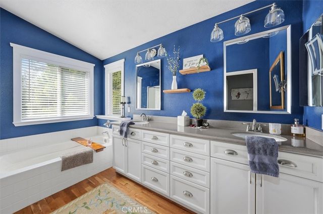 28347 Lobelia Lane, Valencia, CA 91354