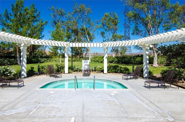 28347 Lobelia Lane, Valencia, CA 91354