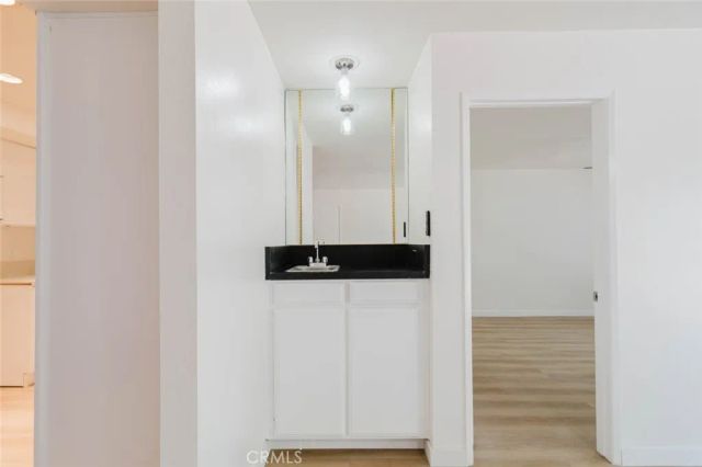 620 N Kenwood Street 208, Glendale, CA 91206