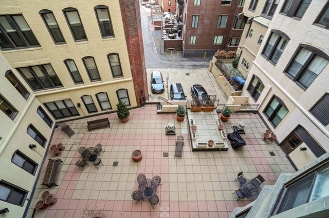 4 Charlesgate East 603, Boston, MA 02215