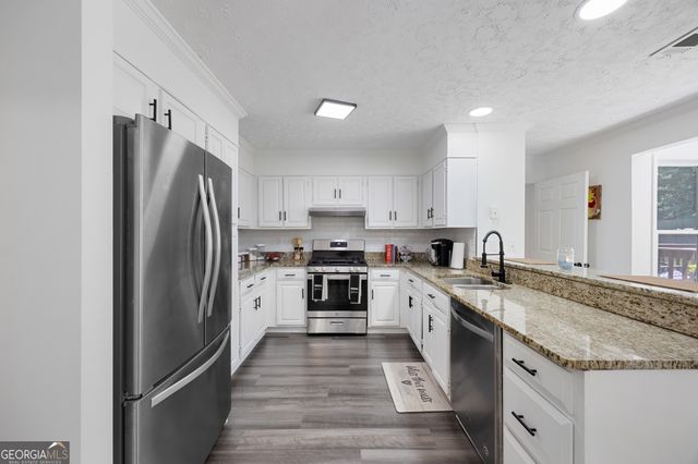 6429 Kings Way, Riverdale, GA 30296