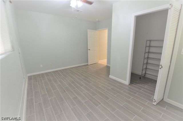 214 Palmetto Dunes CIR, Naples, FL 34113