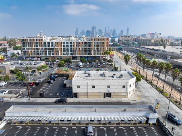 2819 S Flower Street, Los Angeles, CA 90007