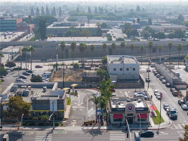 2819 S Flower Street, Los Angeles, CA 90007