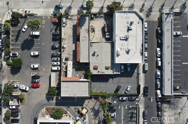 2819 S Flower Street, Los Angeles, CA 90007