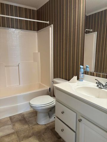 6115 Dinkins Mill Road, Rembert, SC 29128