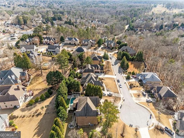585 Settles Brook Court, Suwanee, GA 30024