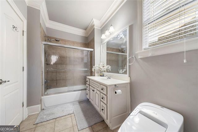 585 Settles Brook Court, Suwanee, GA 30024