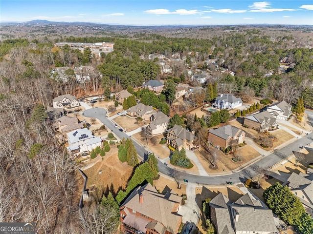 585 Settles Brook Court, Suwanee, GA 30024