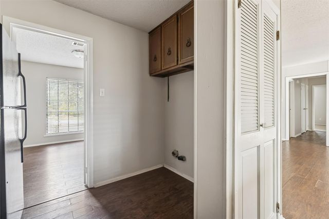 324 Olive Street, Huntsville, TX 77340