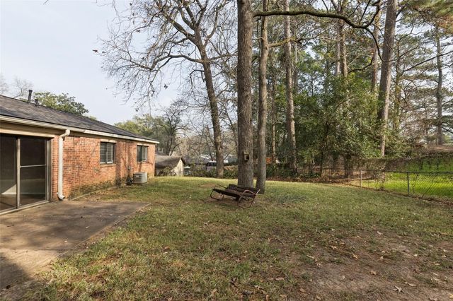 324 Olive Street, Huntsville, TX 77340
