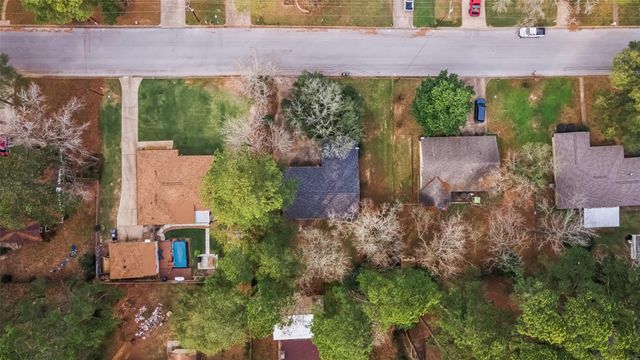 324 Olive Street, Huntsville, TX 77340