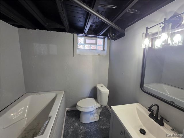 20315 Biltmore Street, Detroit, MI 48235