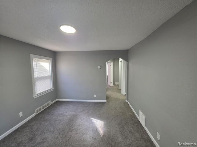 20315 Biltmore Street, Detroit, MI 48235