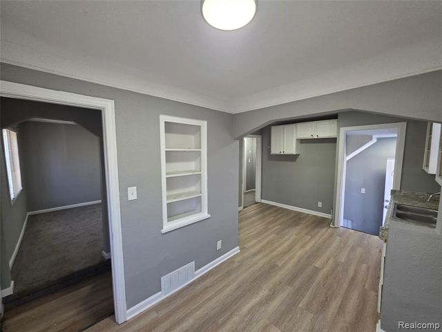 20315 Biltmore Street, Detroit, MI 48235