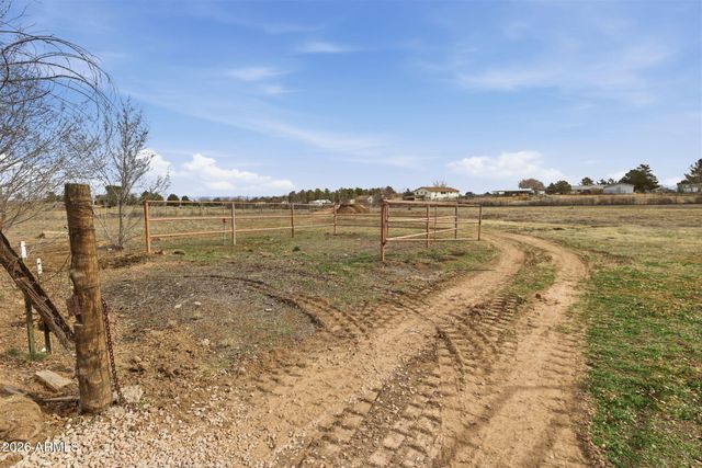 2477 N REED Road, Chino Valley, AZ 86323