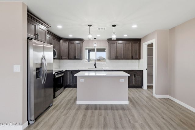 2477 N REED Road, Chino Valley, AZ 86323