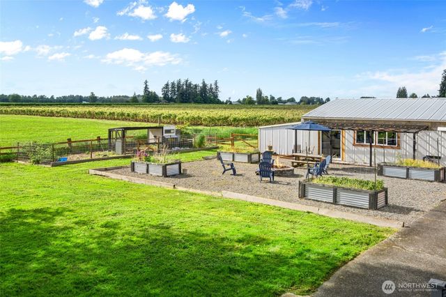 6515 Lawrence Road, Everson, WA 98247