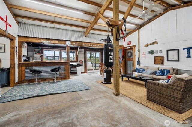 6515 Lawrence Road, Everson, WA 98247