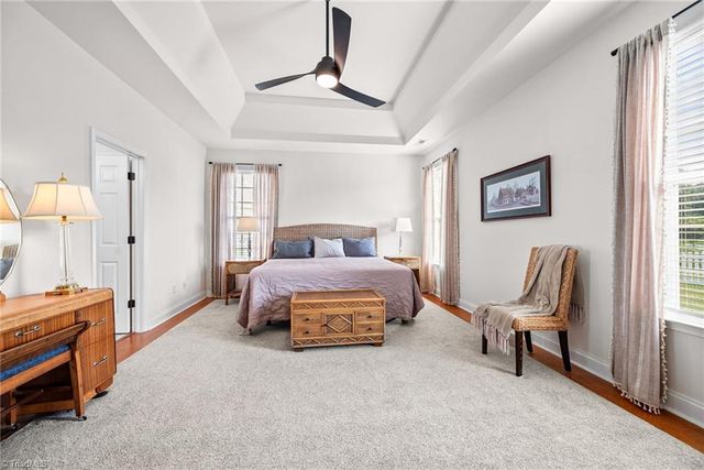 132 Lakepoint Drive, Advance, NC 27006
