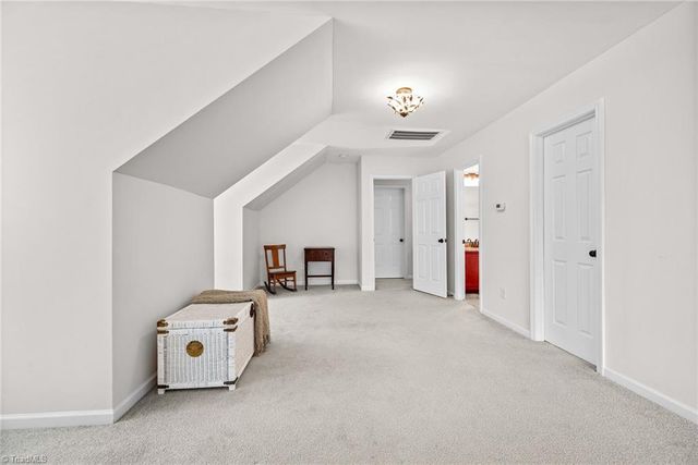 132 Lakepoint Drive, Advance, NC 27006