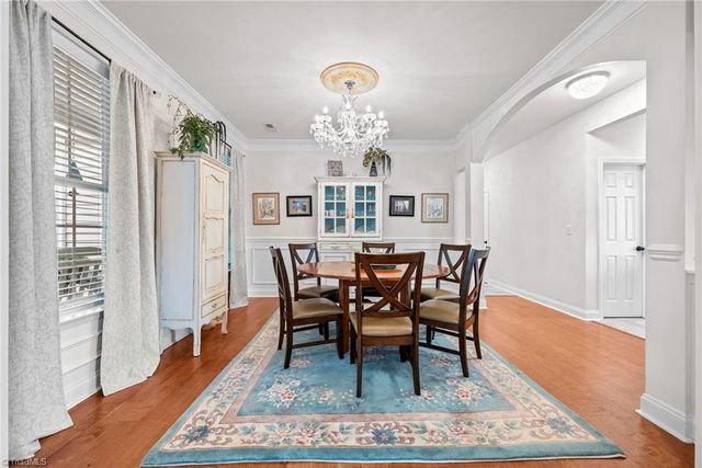 132 Lakepoint Drive, Advance, NC 27006