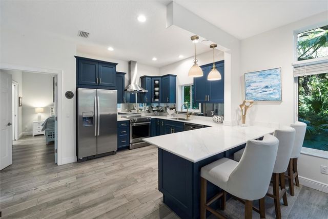 1235 Winding Oaks Circle E 503, Vero Beach, FL 32963