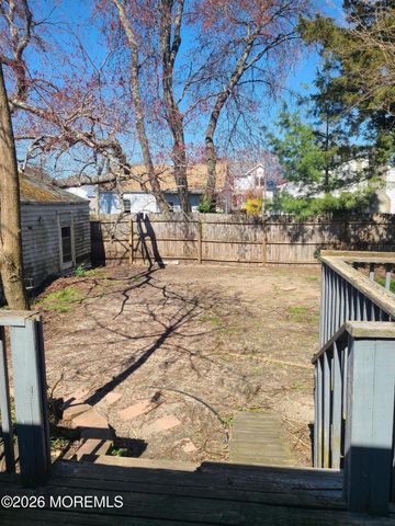 32 Bayview Drive, Brick, NJ 08723