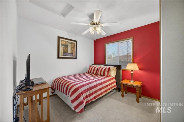 820 Valley, Middleton, ID 83644