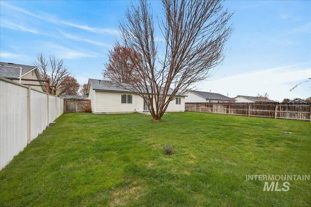 820 Valley, Middleton, ID 83644