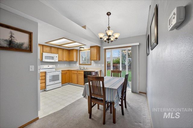 820 Valley, Middleton, ID 83644