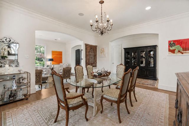 6155 Cedar Creek Drive, Houston, TX 77057